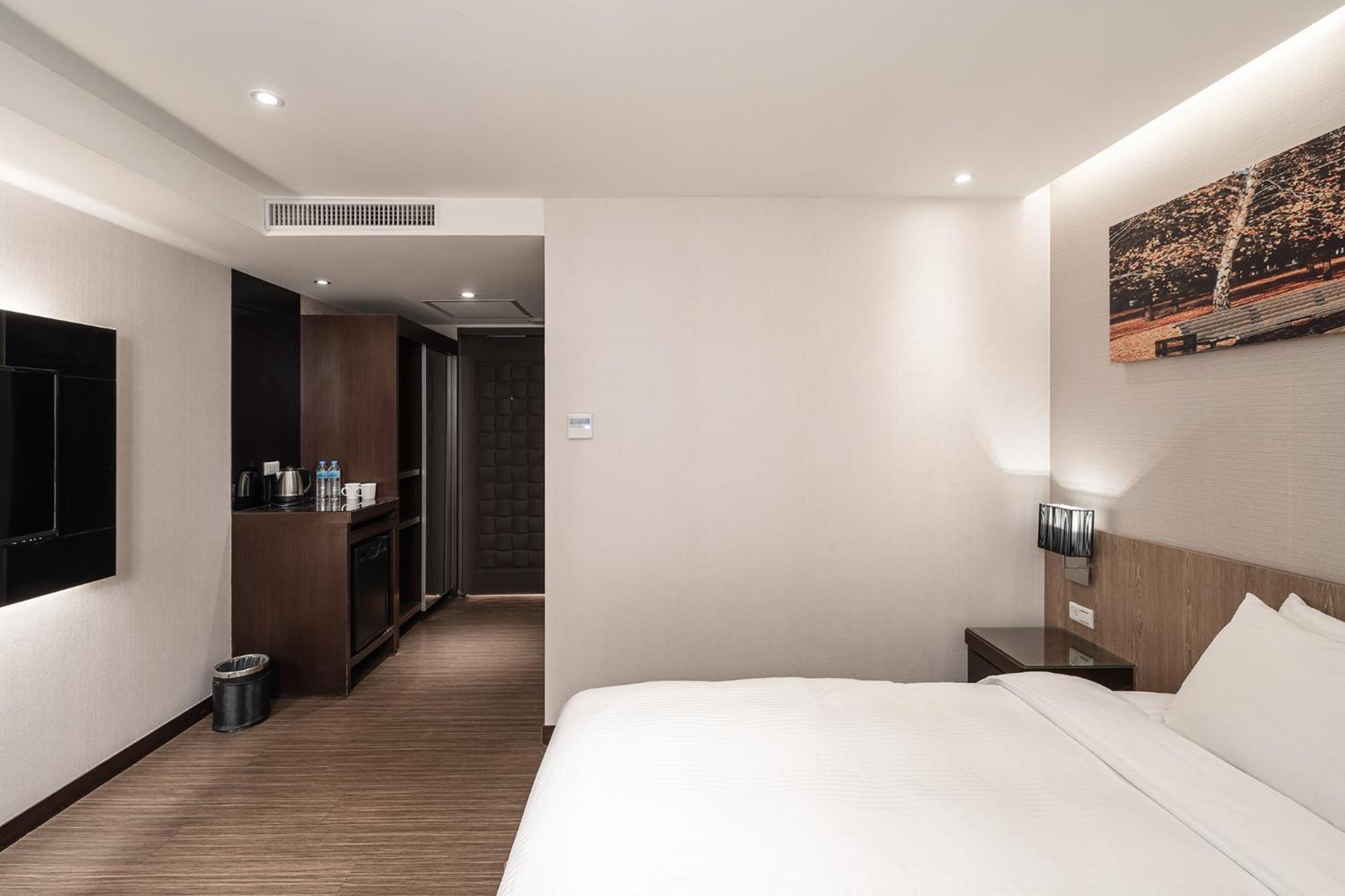 โกลเดน แปซิฟิก โฮเต็ล Hotel เกาสง ภายนอก รูปภาพ